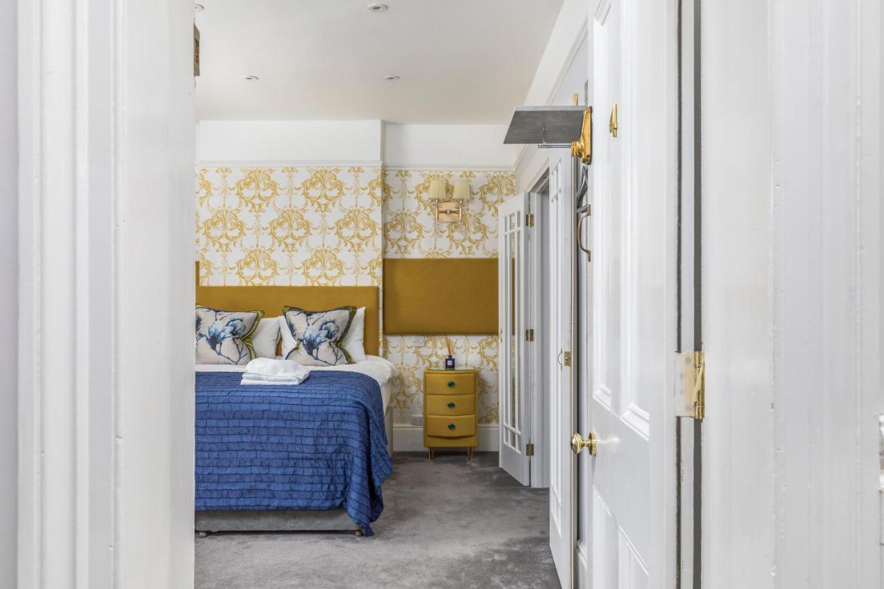 Deluxe Studios With Spa Included Portsmouth Exterior foto
